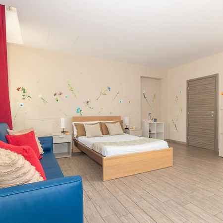 Housing Giulia Aparthotel Turijn Buitenkant foto